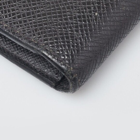 Louis Vuitton Black Taiga Leather Brazza Wallet - Picture 3 of 10